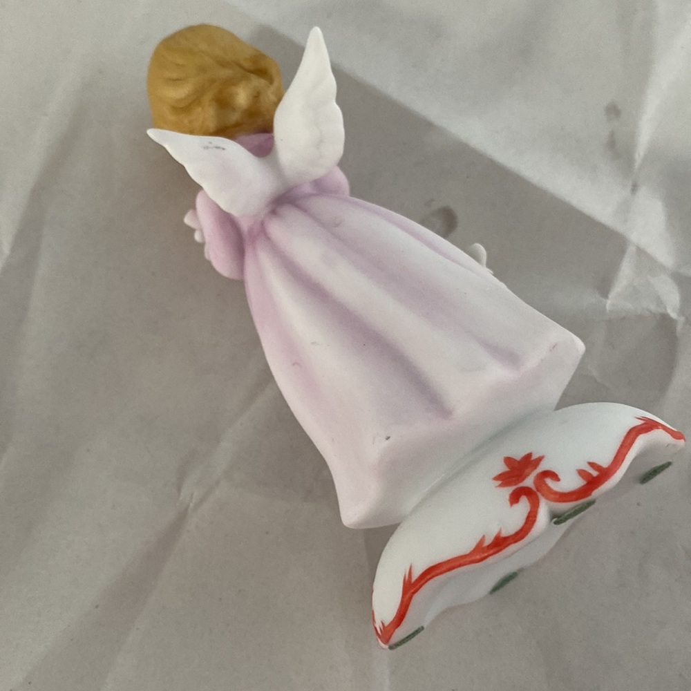 December Angel - Picture 3 of 3